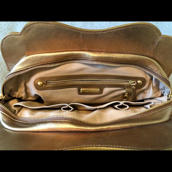 Isabella Fiore Damask Bag - Picture 9 of 13